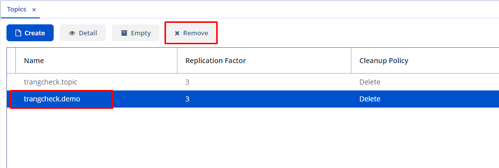 Màn hình danh sách topic với nút Remove