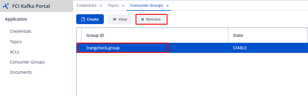 Màn hình danh sách consumer group với nút Remove